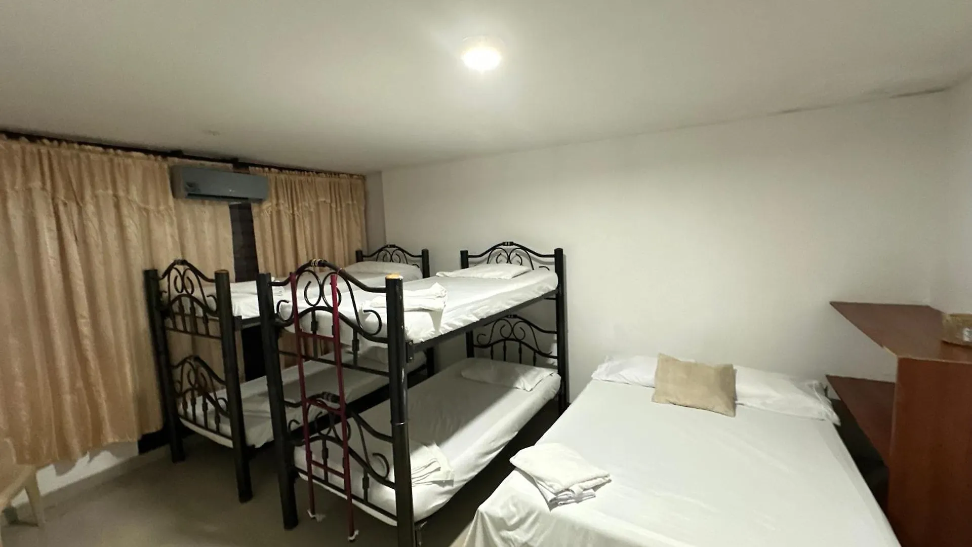Hotel El Exito サンタ・マルタ 0*,