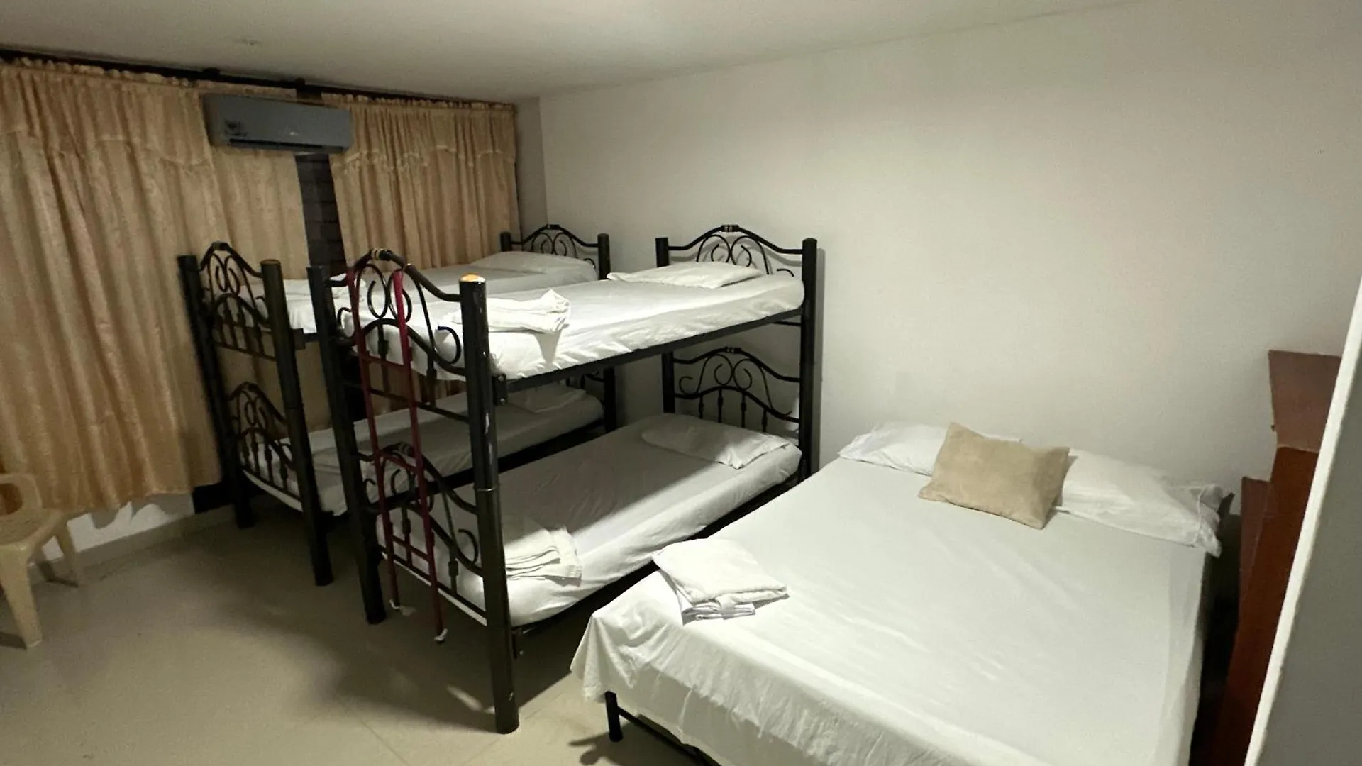 Hotel El Exito Santa Marta  Santa Marta (Magdalena)